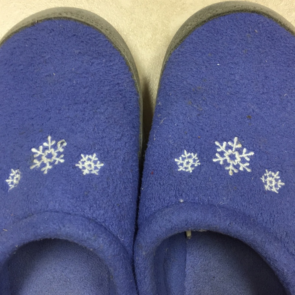 L.L.Bean slippers 12-13 / 7.5” long - Picture 3 of 4